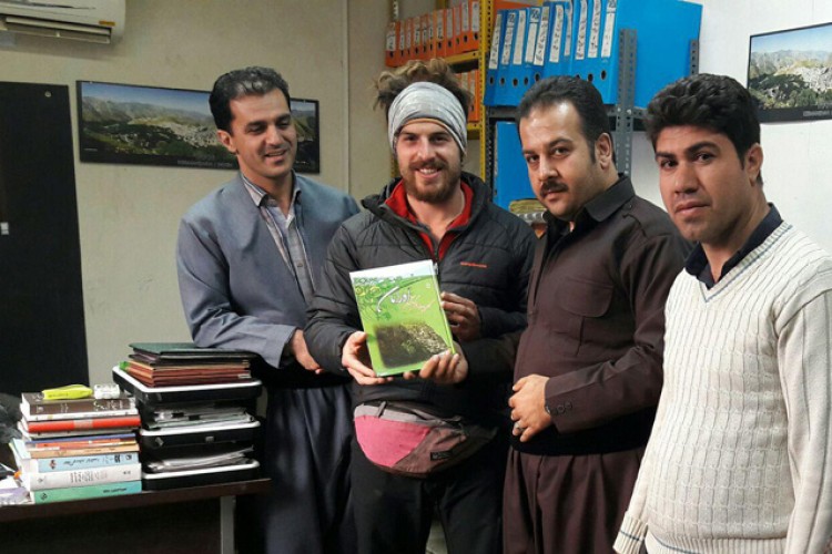 یک روز با گردشگری اسپانیایی در شهرستان پاوه+تصاویر