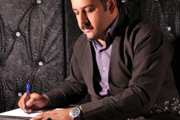 پیام تبریک نائب رییس شورای اسلامی شهر پاوه  بمناسبت ولادت حضرت زینب (س) و روز پرستار 