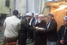 تجلیل از دارندگان رتبه های برتر روحانیون و طلاب اهل سنت پاوه در رشته قرائت و ترتیل در سطح استان