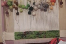 کارآفرینی در راستای اقتصاد مقاومتی/اجرای طرح قالیبافی توسط بانوان منطقه