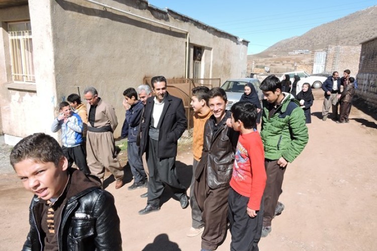 بازدید مدیر آموزش و پرورش شهرستان از مدارس روستایی پاوه