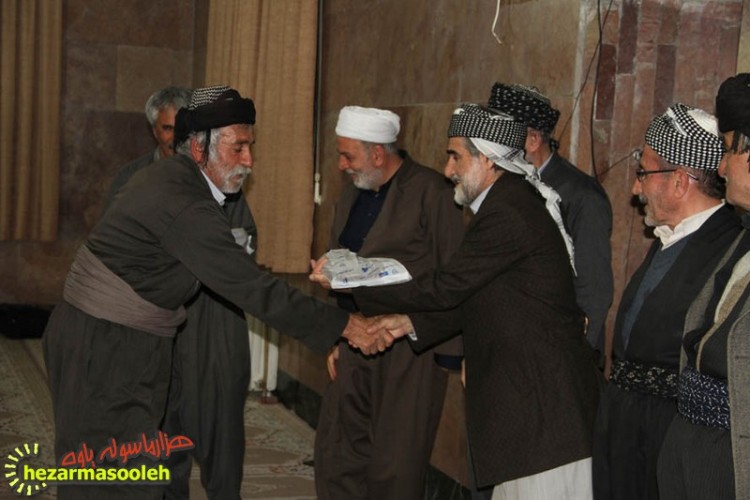 تجليل از خادمان آرامستان هاي شهرستان پاوه+تصاویر