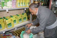 اقلام مواد غذایی در بین نیازمندان پاوه توزیع گردید