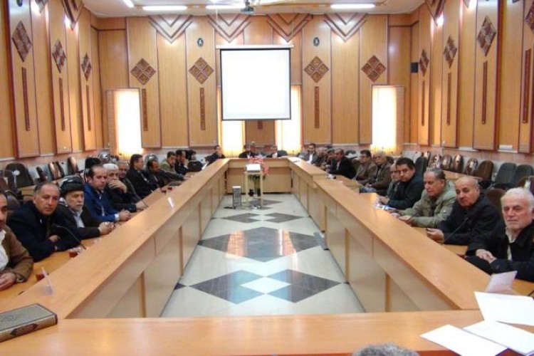 فرماندار پاوه تمکین به قانون را در بررسی صلاحیت افراد خواستارشد/215 داوطلب انتخابات شورای شهر و روستا در شهرستان ثبت نام کرده اند