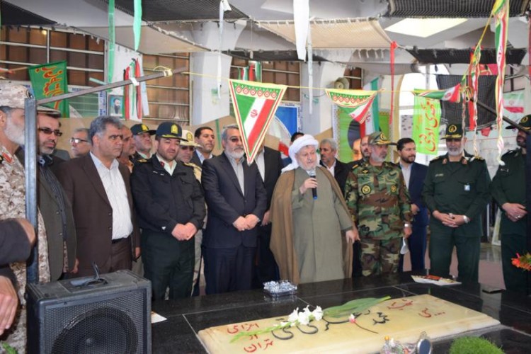 سفر وزیر کشور به پاوه/ رحمانی فضلی: ۲۰ درصد کالاهای ورودی به کشور کنترل می شود