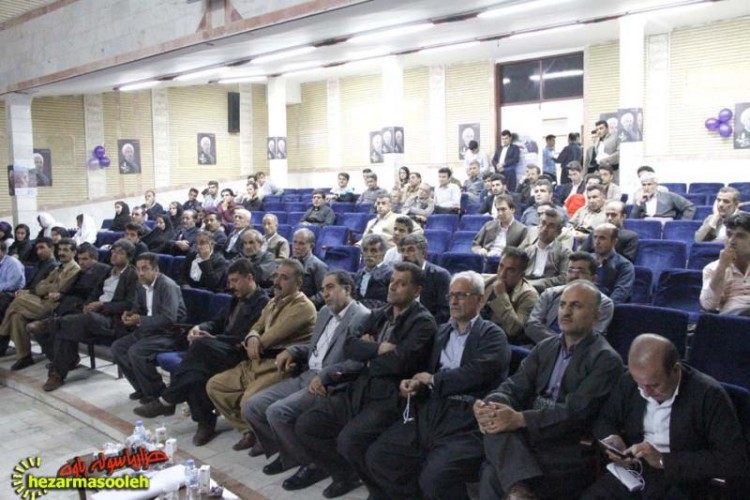 از حضور غیر قانونی معاون نوبخت برای تبلیغ روحانی تا گلایه عضو شورای شهر از عدم تحقق وعده های دولت در پاوه/ سالنی که خالی ماند!+صوت