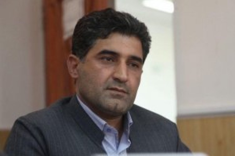 روحانی هیچ مدیر اهل سنتی را برای مناصب کلیدی پیشنهاد نکرد/ او به نامه های فراکسیون اهل سنت هم بی اعتناست