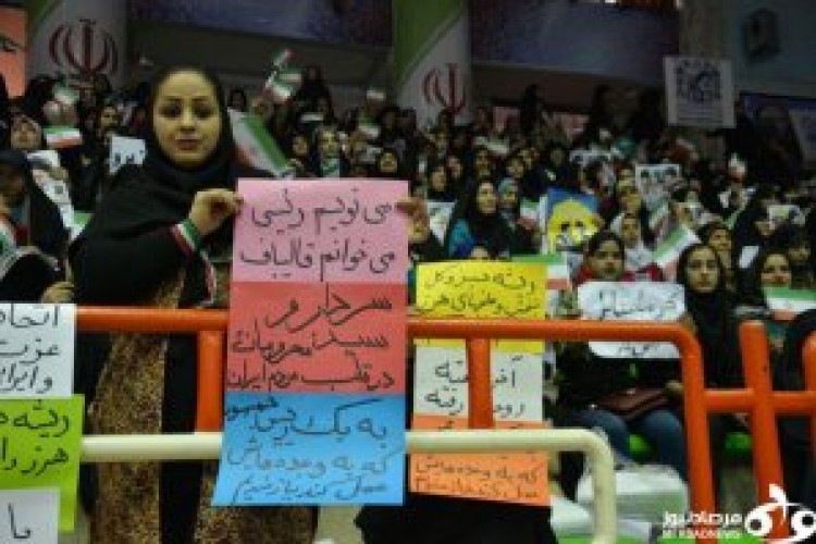 همایش بزرگ حامیان سید ابراهیم رئیسی و قالیباف در کرمانشاه/ "آخر هفته روحانی رفته" + فیلم و عکس