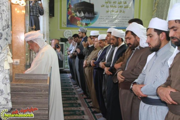 نماز عید سعید فطر در پاوه برگزار شد