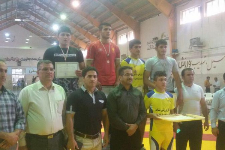 كسب دو مدال نقره و دو برنز توسط كشتي گيران شهرستان پاوه