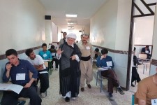 بازدید امام جمعه پاوه و مسوول حفاظت آزمون استان از حوزه های کنکور سراسری شهرستان پاوه