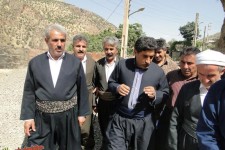 شهاب نادري: به مشكلات روستاي دشه شهرستان پاوه رسيدگي خواهد شد+تصاوير