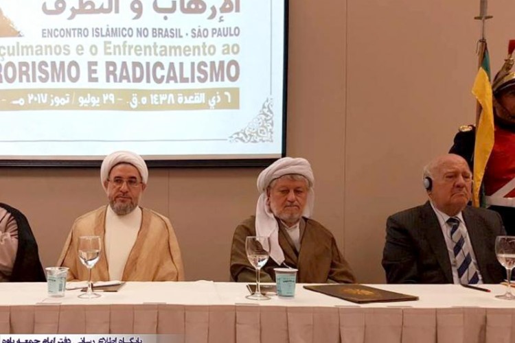  ماموستا قادری: خوشحالیم که امروز در آمریکای جنوبی کنگره دفاع از اسلام برگزار می شود