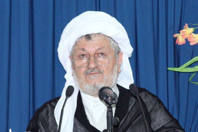 بالا بردن وجهه و شخصیت منطقه اورامانات ، با حضور ماموستا قادري در پاوه