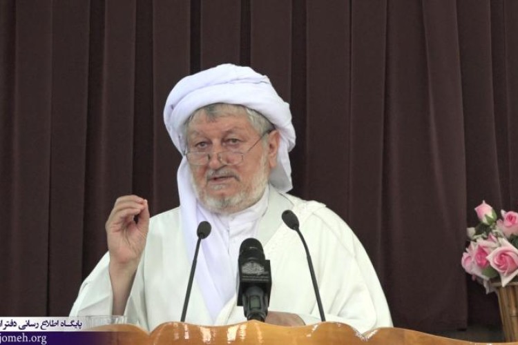 عاقلانه این بود که از اهل سنت هم برای حضور در جلسه تحليف دعوت می شد/کسانی که بلندگوی دولت تدبیر و امید شده‌اند بیایند و به مردم پاسخ دهند