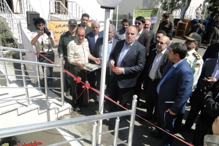 افتتاح میدان باز سازی شده، سوئیت و دیوار حائل در پاوه 