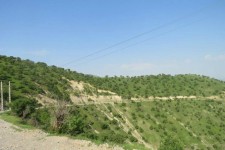 بهسازي جاده لشكرگاه به مزران ، از مطالبات مردم باينگان است