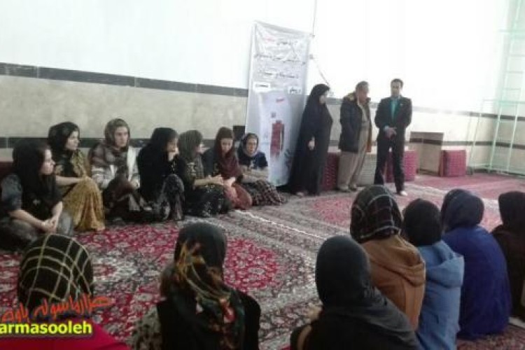 اجرای دوره هاي آموزشی مهارتی در حرفه های مختلف در شهرستان پاوه