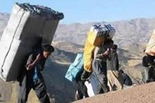 مرزنشینان به جای کوله بری باید به صادرکنندگان عمده تبدیل شوند