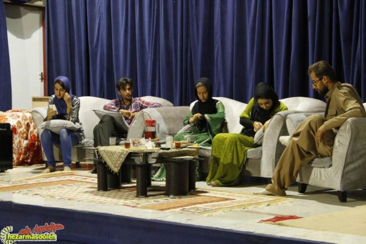 گزارش تصویری اجرای تئاتر «جایزه» در پاوه