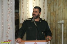 تمامي محاسبات دشمن در دوران انقلاب، با حضور ملت ما در عرصه دفاع به هم ريخت/دشمن هميشه به دنبال شكاف در عزم ملت بوده است