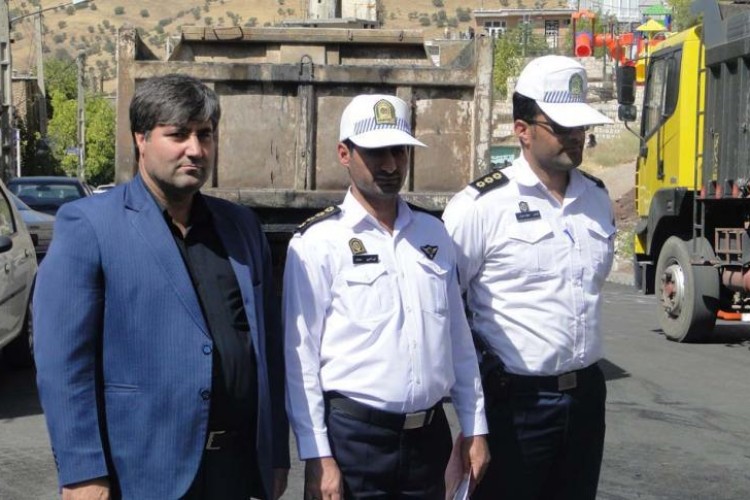 نصب سرعت گيرهايي در نقاطي از سطح شهر پاوه