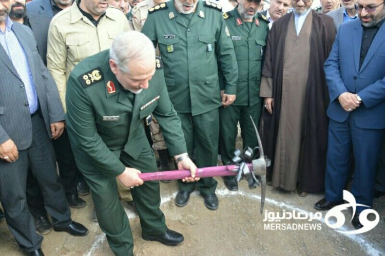 انتقاد از افتتاح نمایشی قطار غرب و کندی سامانه گرمسیری انتقال آب در كرمانشاه