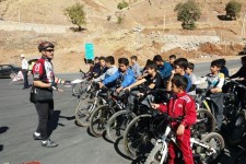 برگزاري مسابقه دوچرخه سواری به مناسبت هفته تربیت بدنی در پاوه+تصاوير