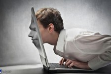 انحطاط نوجوانان در سایه تیغه دو لبه فضای‌مجازی!