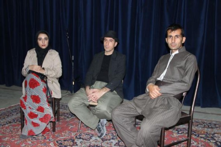 اجراي نمايش " فرج كانديدا مي شود " به تعويق مي افتد