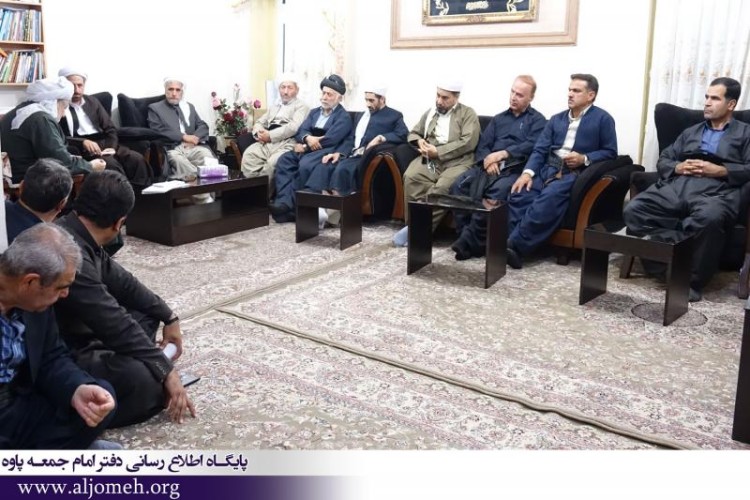 بمنظور تداوم کمک ها تا رفع بحران/ ستاد مردمی کمک به زلزله زدگان، درپاوه تشکیل شد 