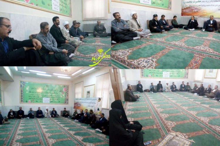 برگزاری جشن میلاد منجی عالم بشریت در کمیته امداد پاوه