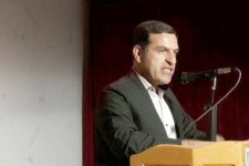 تجليل از دانش آموزان برتر قرآني مدارس منطقه نوسود در مراسم شبي با رسول الله (ص)