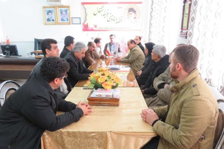 آموزش و پرورش منطقه نوسود در ارزيابي سالانه مناطق در جايگاه دوم استان ايستاد 