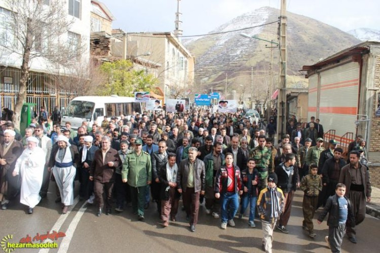 راهپیمایی مردم پاوه در محکومیت آشوب طلبان