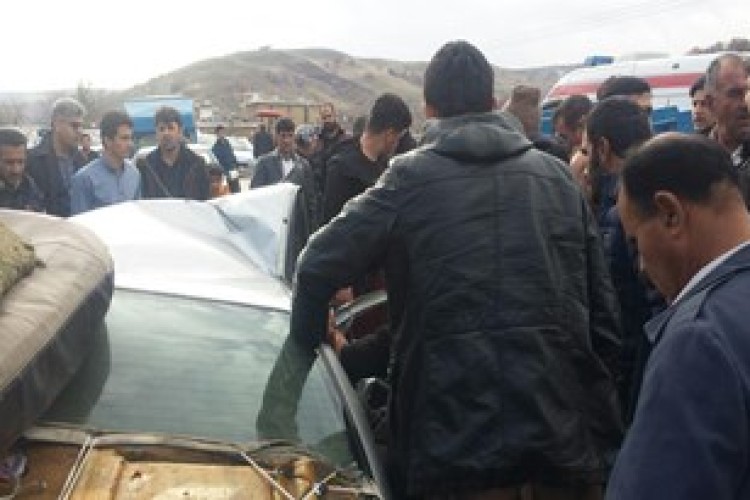 تصادف 3 خودرو در پاوه 6 نفر را روانه بیمارستان کرد