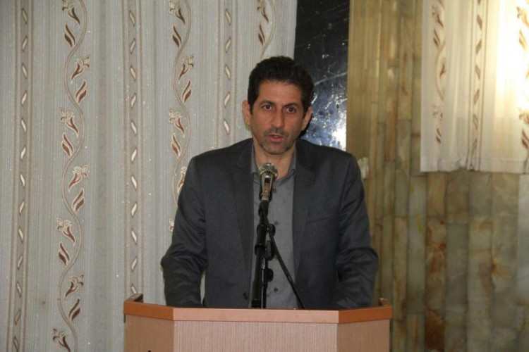 منیت و رفاه زمانی در جامعه معنی پیدا می‌کند که تربیت، اخلاق و آموزش در کنار آنها وجود داشته باشد