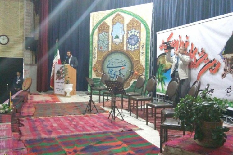 اختتامیه سومین جشنواره مولودی‌خوانی "وحدت" در پاوه برگزار شد