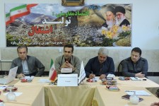 معلمان نقش اصلی و اساسی فرهنگ سازی را بر عهده دارند