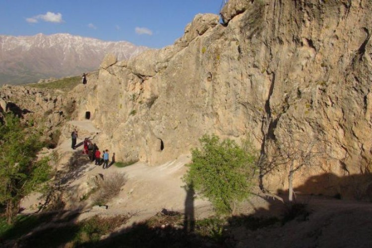 خالو حسین اثری شگفت انگیز از خود به جا گذاشت