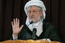 برای مقابله با دشمنان داشتن بصیرت لازم است