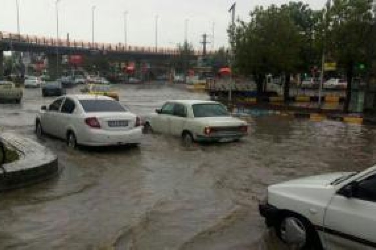 ورود سامانه ناپایدار به جواستان کرمانشاه/وقوع گردوغبار و آبگرفتگی