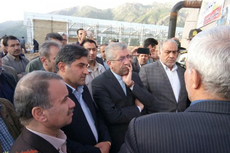 وزير نيرو: پروژه تصفيه خانه پاوه بايد به نقطه مطلوب برسد/استاندار كرمانشاه: در سنوات گذشته وعده هاي اتمام اين پروژه زياده بوده اما عملي نشده است