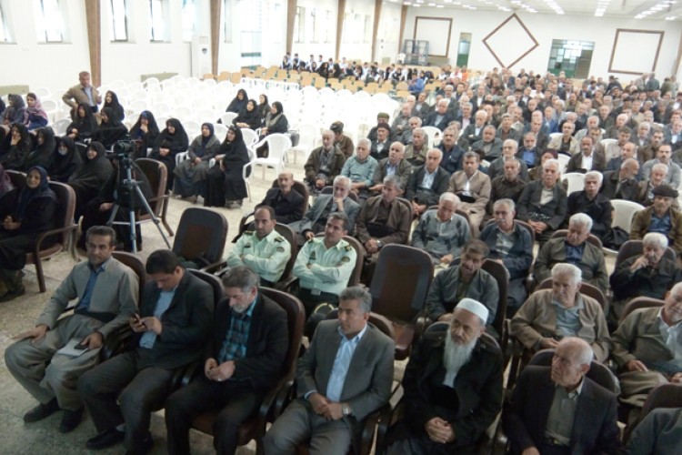 مراسم بزرگداشت روز معلم در پاوه برگزار شد