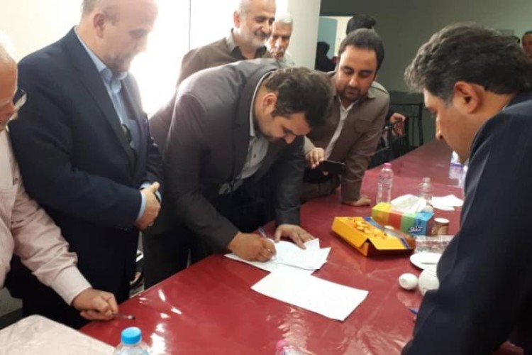 تعهد سه ماهه جهت تحویل بیمارستان پاوه امضا شد