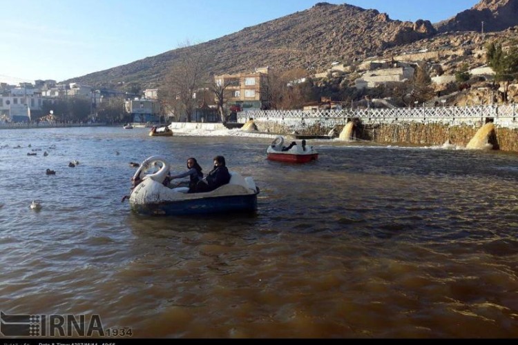 ۴۰ هزار نفر از جاذبه های دیدنی و گردشگری روانسر دیدن کردند