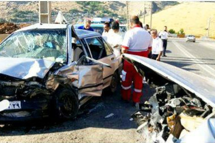 حادثه رانندگی در گردنه شمشیر پاوه ۶ نفر مجروح بر جا گذاشت 