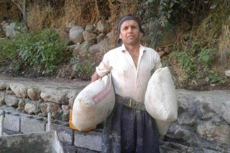 از کارگری تا قهرمانی/مصاحبه با قهرمان پیشکسوت کشتی در پاوه