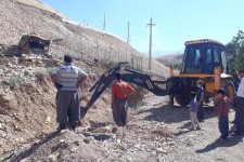 اصلاح و بازسازی ۵۰ متر شبکه انتقال فاضلاب خیابان آتشگاه شهر بانه وره