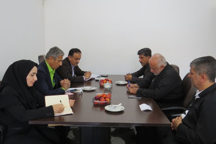 برگزاری نشست هم‌اندیشی تشکیل ستاد آموزش حقوق و تکالیف شهروندی در شهرداری پاوه